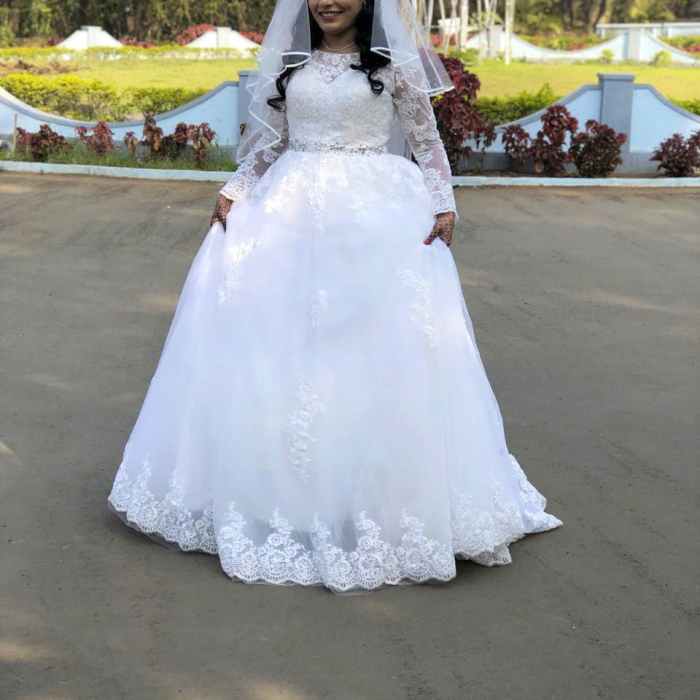 Wedding dress for rent near me