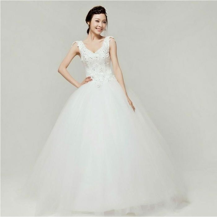 V neckline wedding dress