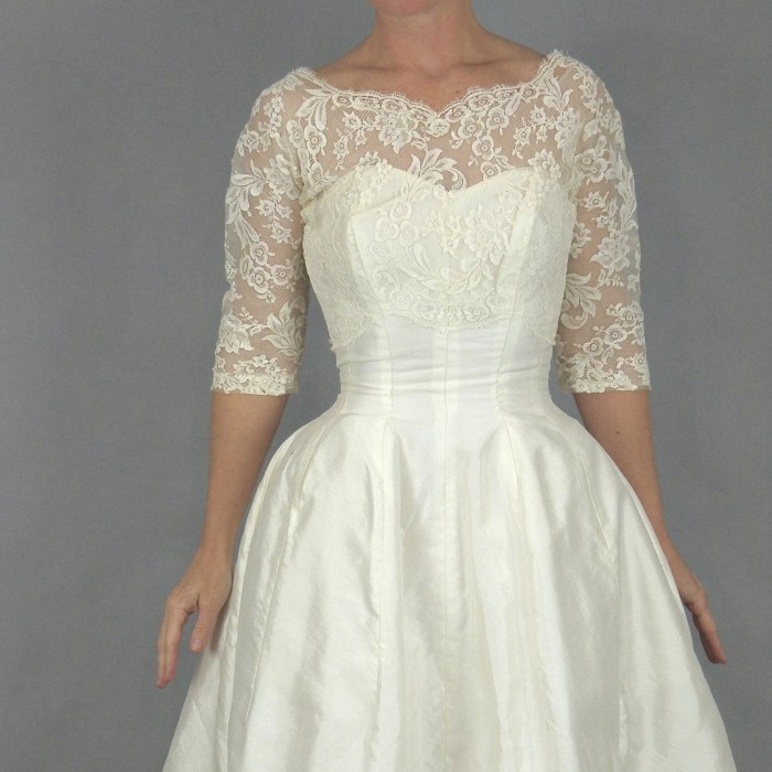 Wedding dress 1950 inspired